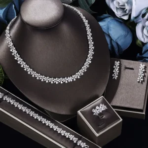 2023 new four-piece cubic zirconia bridal jewelry set women's party, luxury Dubai crystal wedding hot sale in Central Asia 1